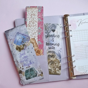 Kirjanmerkit, just one more page. Kirja teema