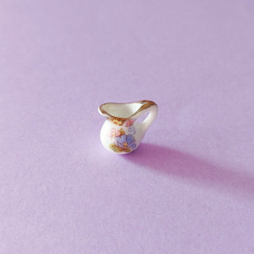 Mini kannu nukkekotiin