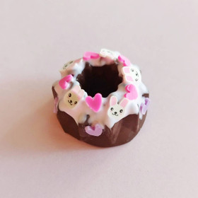 Kuivakakku nukkekotiin, kolme eri kuorrutetta