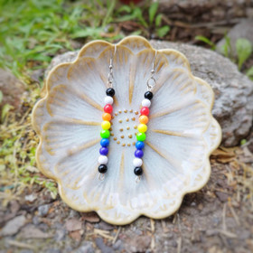 Pride helmikorvakorut, heteroliitto-lipun väreissä. 