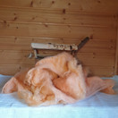 Mirja kudottu huivi Auringonlaskuja n. 200x35 cm suomenlampaanvillaa