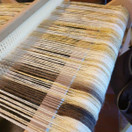 Meeri kudottu huivi Helmet rantahiekalla n. 200x36 cm