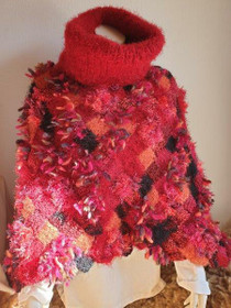 Marita-poncho Hiillos