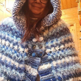 Marjo-poncho-viitta Poutapäivä - hillitty Bling bling