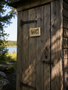 WC-kyltti kelopuu viistetty